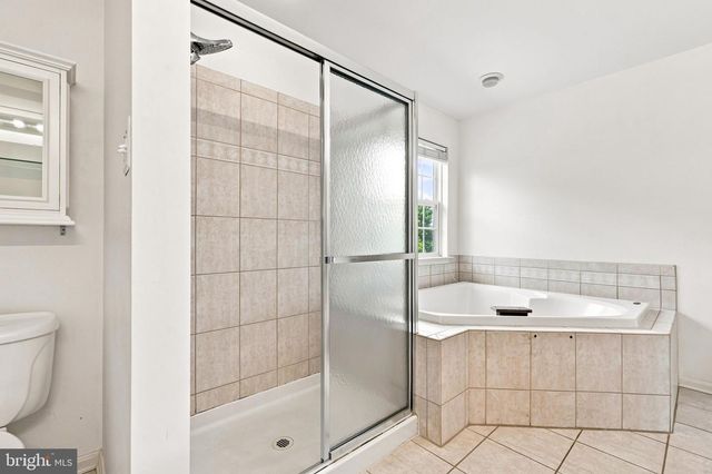 4802 CLARENDON DR, Frederick, MD 21703