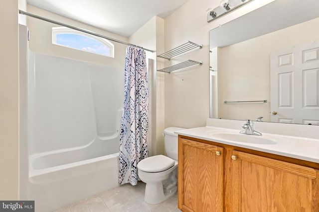 4802 CLARENDON DR, Frederick, MD 21703