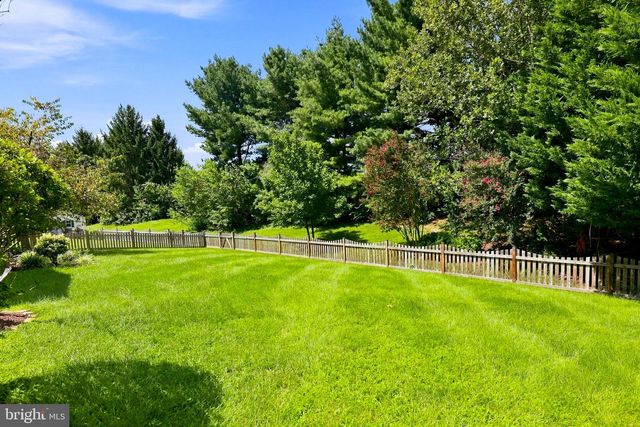 4802 CLARENDON DR, Frederick, MD 21703
