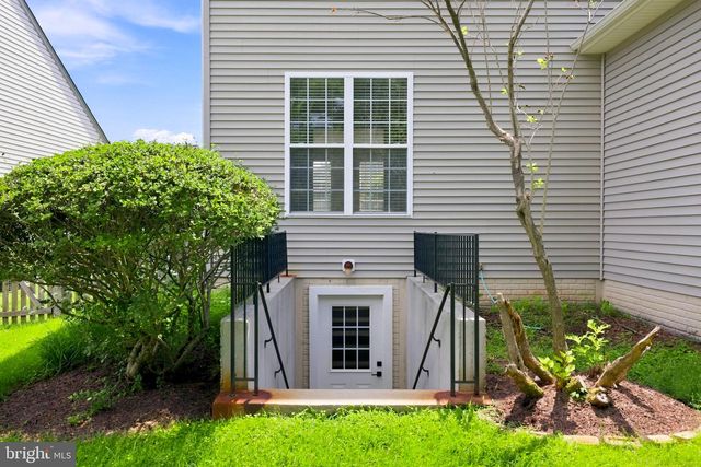 4802 CLARENDON DR, Frederick, MD 21703