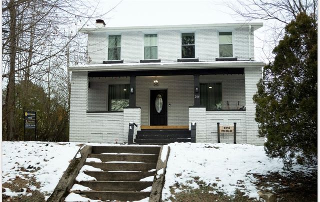 204 Pine Hill Rd, W Kittanning Boro, PA 16201