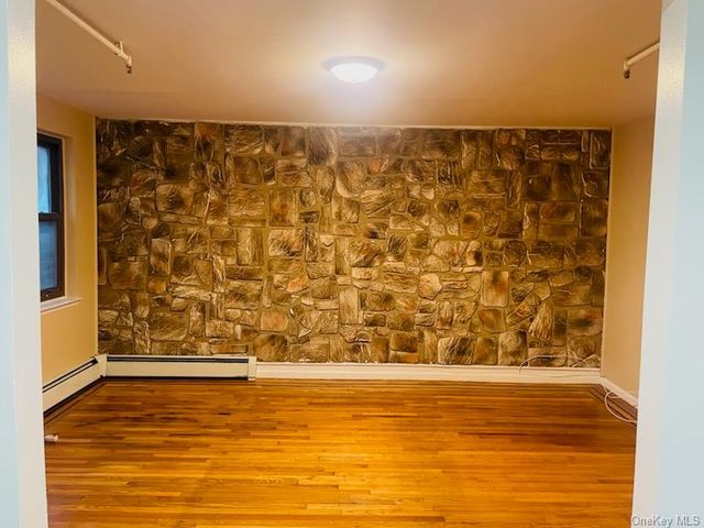 189-37 37th Avenue, Flushing, NY 11358