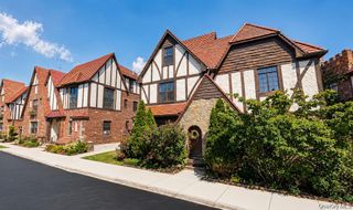 189-37 37th Avenue, Flushing, NY 11358