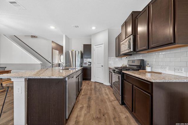 5555 Stormie Keep, San Antonio, TX 78266