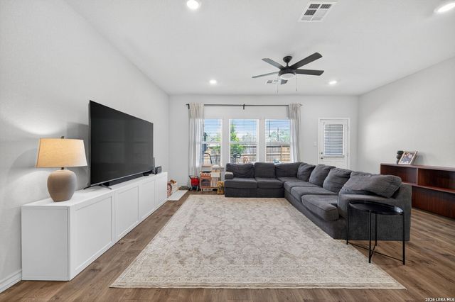 5555 Stormie Keep, San Antonio, TX 78266