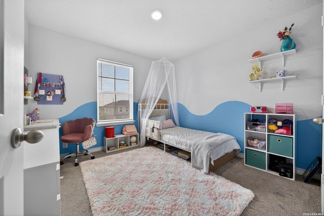 5555 Stormie Keep, San Antonio, TX 78266