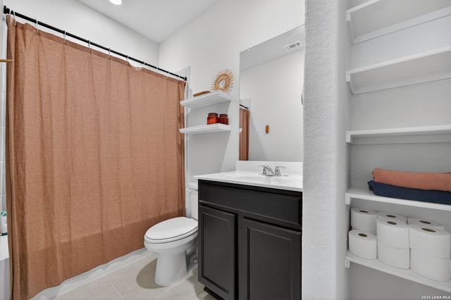 5555 Stormie Keep, San Antonio, TX 78266