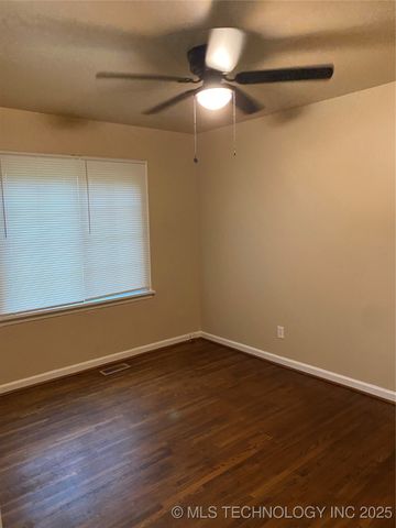 1366 N 95th East Avenue, Tulsa, OK 74115