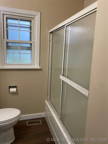 1366 N 95th East Avenue, Tulsa, OK 74115