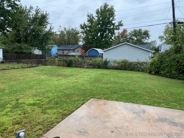 1366 N 95th East Avenue, Tulsa, OK 74115