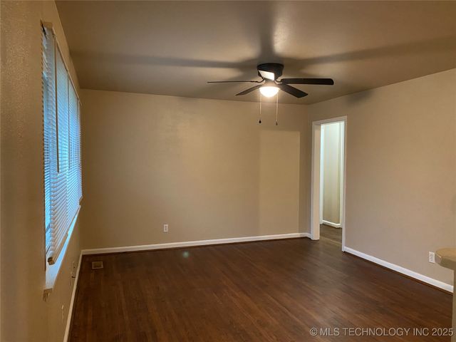 1366 N 95th East Avenue, Tulsa, OK 74115