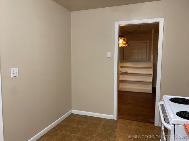 1366 N 95th East Avenue, Tulsa, OK 74115