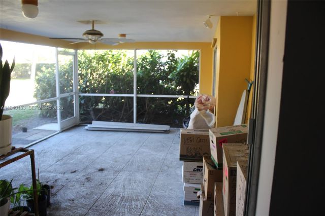 1419 40th St, West Palm Beach, FL 33407