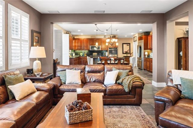 18664 Lemonwood Ln, Riverside, CA 92508