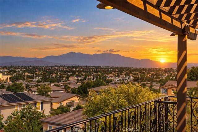 18664 Lemonwood Ln, Riverside, CA 92508