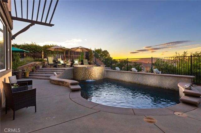18664 Lemonwood Ln, Riverside, CA 92508