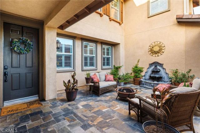 18664 Lemonwood Ln, Riverside, CA 92508
