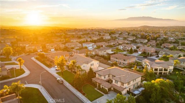 18664 Lemonwood Ln, Riverside, CA 92508