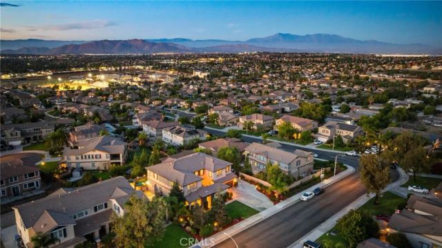 18664 Lemonwood Ln, Riverside, CA 92508