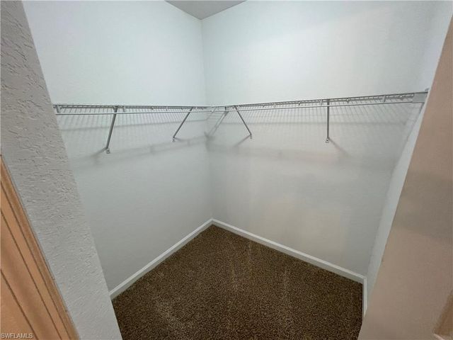 12940 Positano CIR 202, Naples, FL 34105