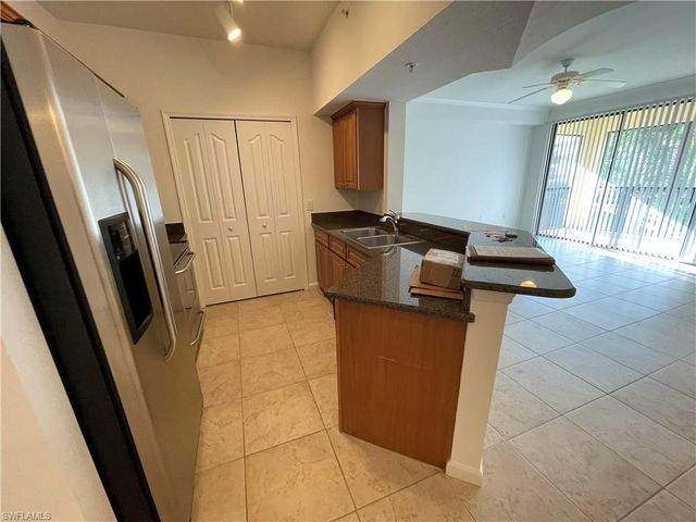 12940 Positano CIR 202, Naples, FL 34105