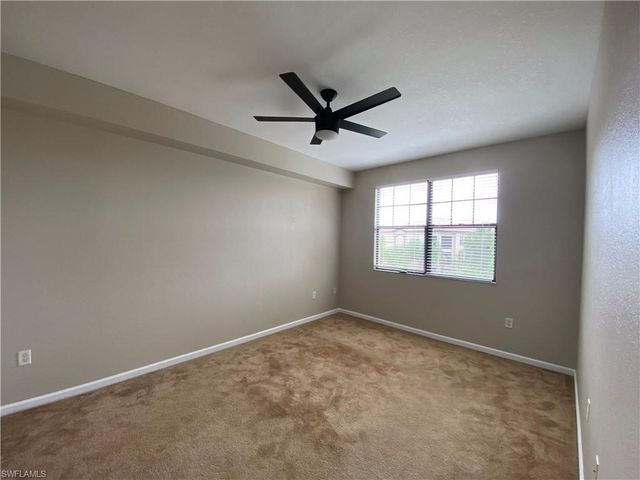 12940 Positano CIR 202, Naples, FL 34105