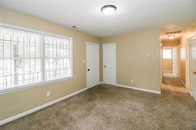 624 Robert E Lee Parkway, Jonesboro, GA 30238