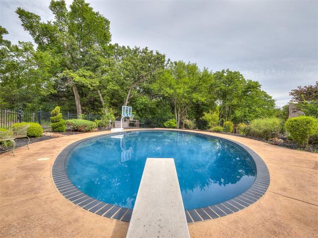 4320 Canaan Creek Road, Edmond, OK 73034
