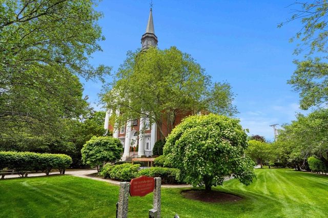 391 Walnut St 5, Newton, MA 02460