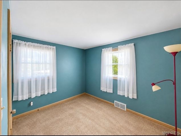 79 Mafalda Drive, Cheektowaga, NY 14215