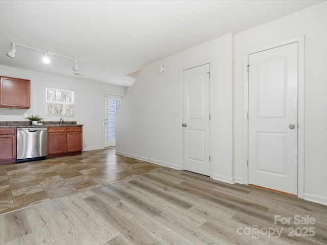 4912 Potter Road, Matthews, NC 28104