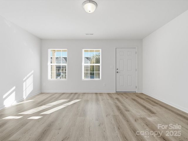 4912 Potter Road, Matthews, NC 28104