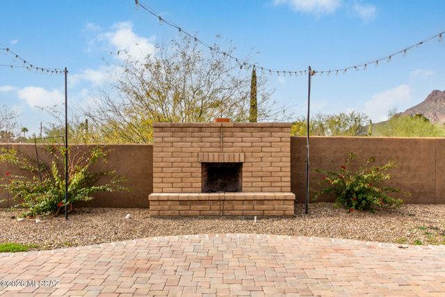2974 S Open Range Way, Tucson, AZ 85713