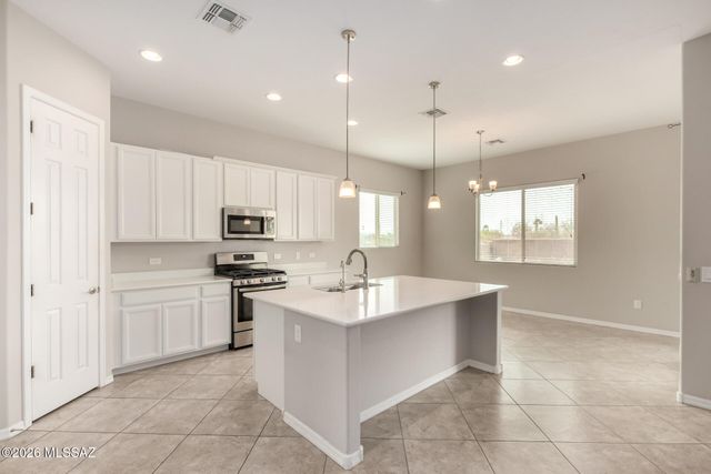 2974 S Open Range Way, Tucson, AZ 85713