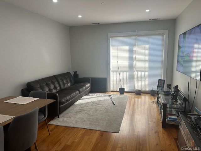 543 Main Street 501, New Rochelle, NY 10801