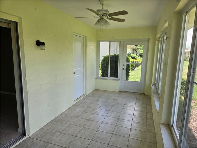 908 HENDON COURT 129, Sun City Center, FL 33573