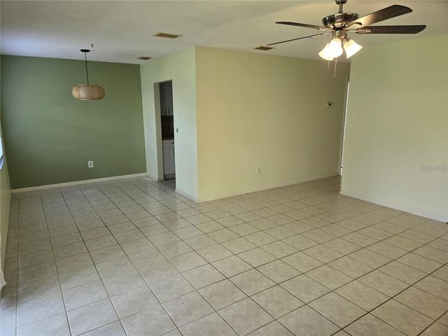 908 HENDON COURT 129, Sun City Center, FL 33573