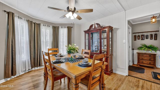 33 Clyde Street, Gloversville, NY 12078