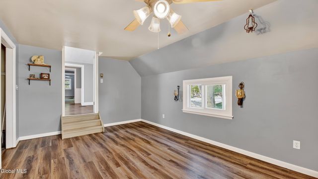33 Clyde Street, Gloversville, NY 12078