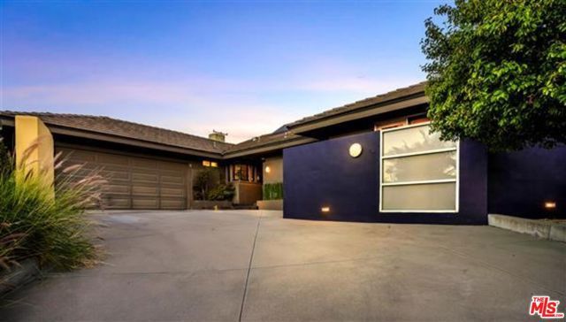 6020 S Halm Avenue, Los Angeles, CA 90056