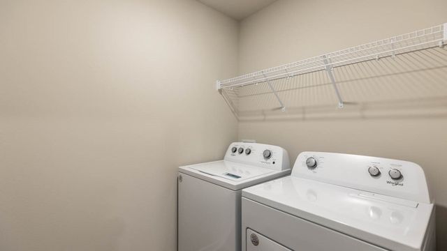 929 33rd Street SE, Altoona, IA 50009