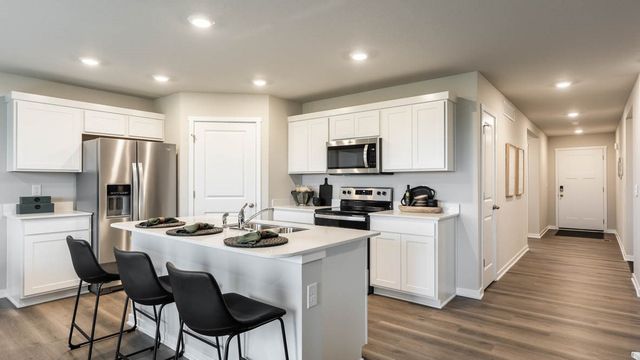 929 33rd Street SE, Altoona, IA 50009