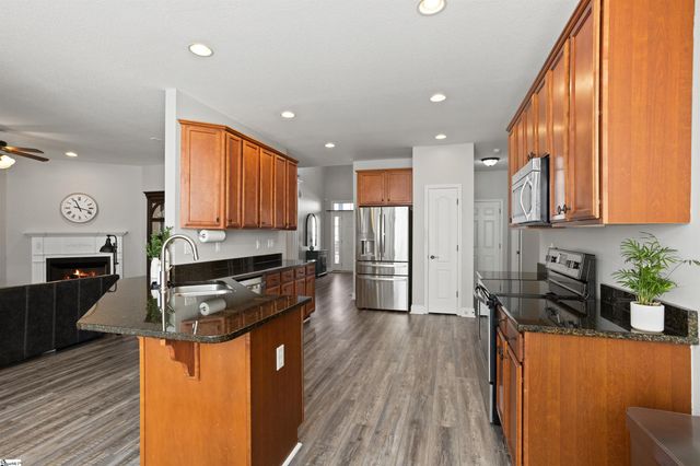 217 Wittrock Court, Taylors, SC 29687