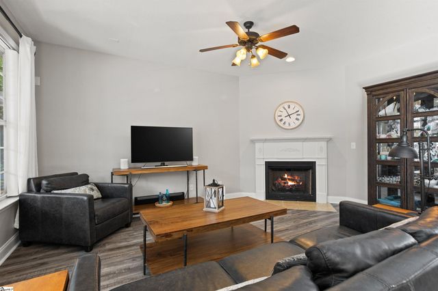 217 Wittrock Court, Taylors, SC 29687