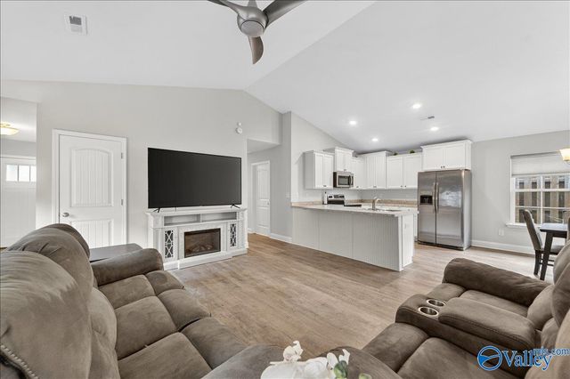 135 Brooklawn Drive, Harvest, AL 35749