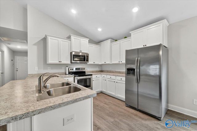 135 Brooklawn Drive, Harvest, AL 35749