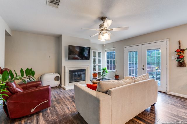 11118 Ranger Cavern, San Antonio, TX 78254