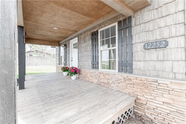 12252 Mains Road, Lowell, AR 72745