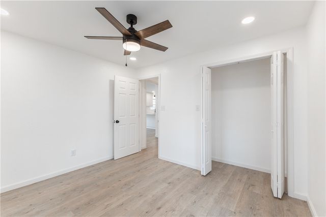 12252 Mains Road, Lowell, AR 72745