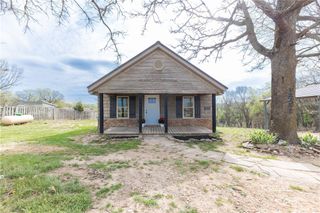 12252 Mains Road, Lowell, AR 72745